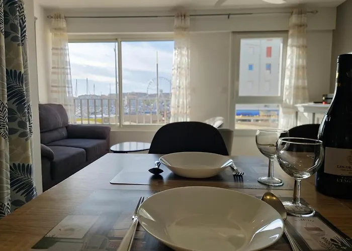 Moderne Familial Avec Vue Sur Le Port Apartamento